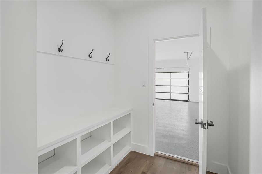 Spacious, unfurnished interior of a new home in , Dallas (Image 20).