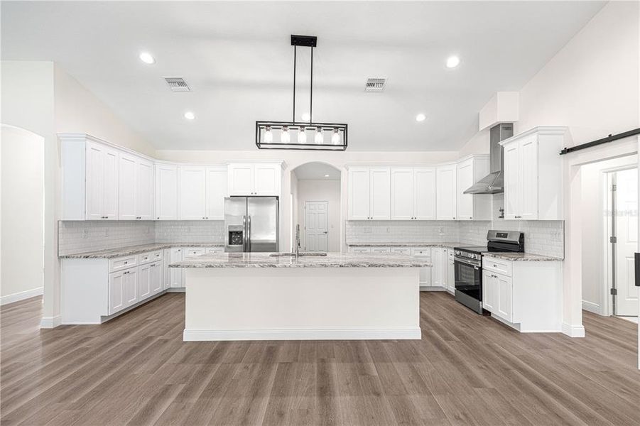 Furnished interior view inside a new home in , Dunnellon (Image 6).