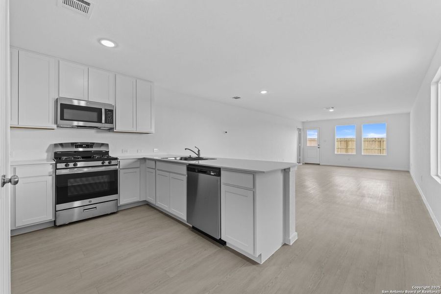 Furnished interior view inside a new home in , New Braunfels (Image 6). Furnished interior view inside a new home in , New Braunfels (Image 6).