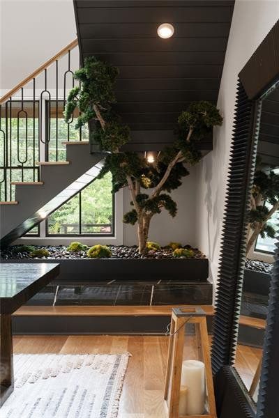 Image 47 of a home in .