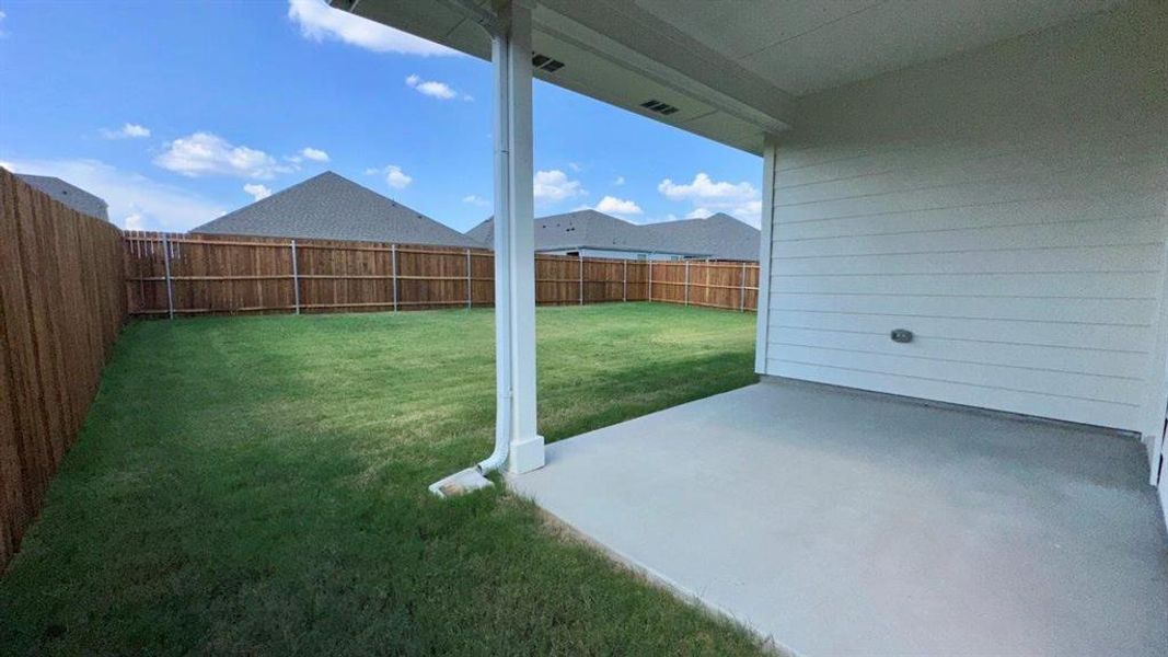 Image 31 of a home in Eagle Creek. Image 31 of a home in Eagle Creek.