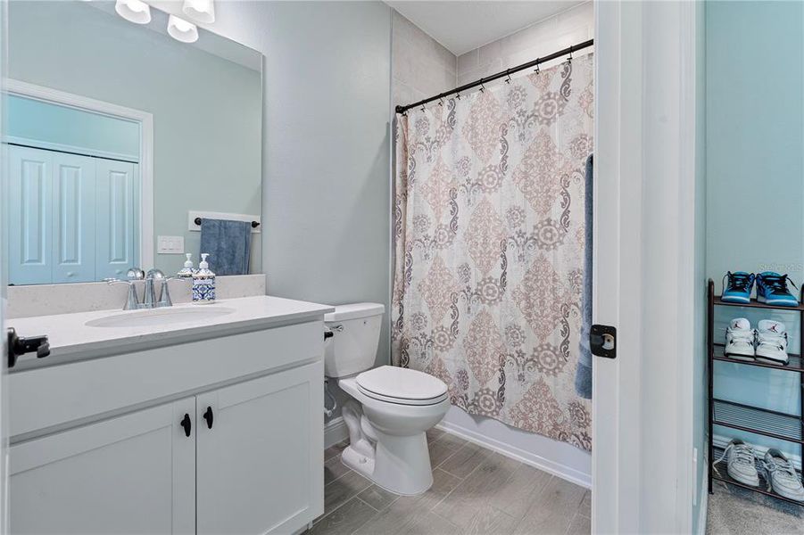 Furnished interior view inside a new home in Grand Park North, Dunnellon (Image 30).