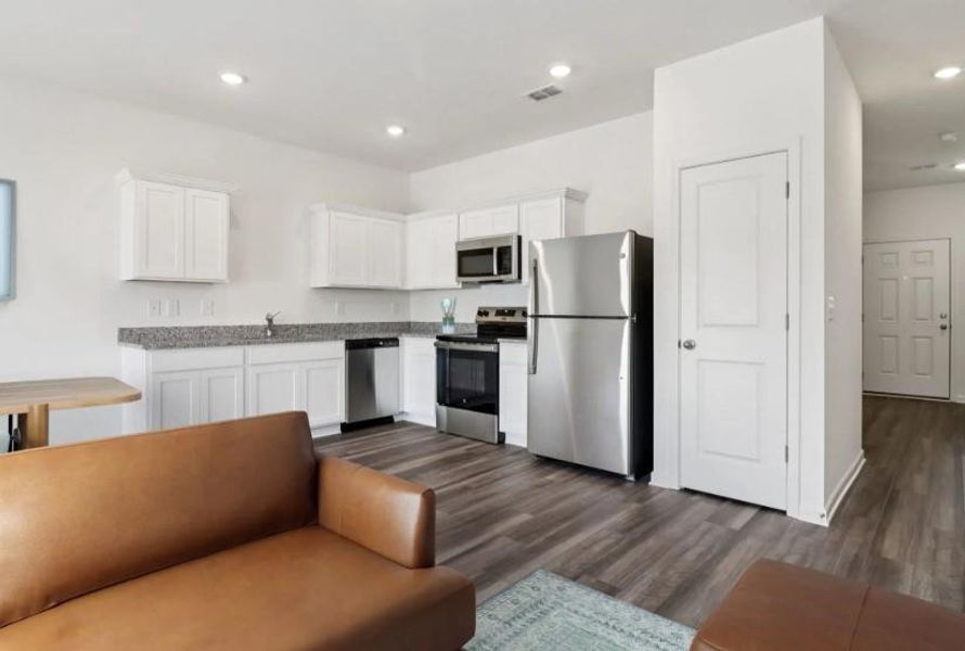 Furnished interior view inside a new home in Chestnut Grove, Douglasville (Image 2). Furnished interior view inside a new home in Chestnut Grove, Douglasville (Image 2).