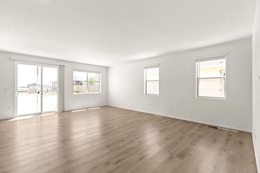 Spacious, unfurnished interior of a new home in Bennett Crossing Reserve, Bennett (Image 12).