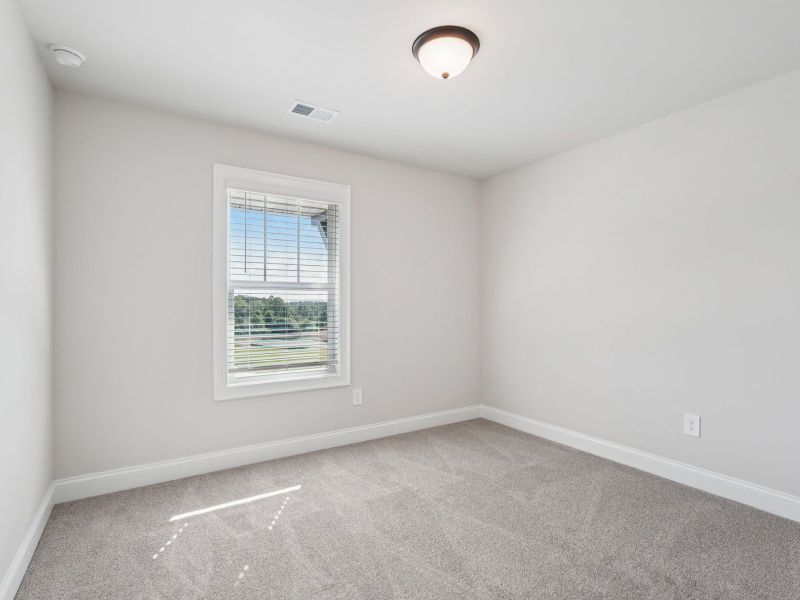 Spacious, unfurnished interior of a new home in Martin Springs - Highland Series, Lawrenceville (Image 17).