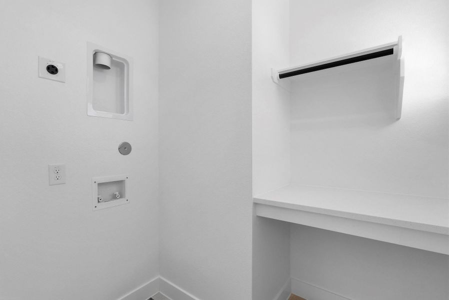 Spacious, unfurnished interior of a new home in Balmoral, Humble (Image 25). Spacious, unfurnished interior of a new home in Balmoral, Humble (Image 25).