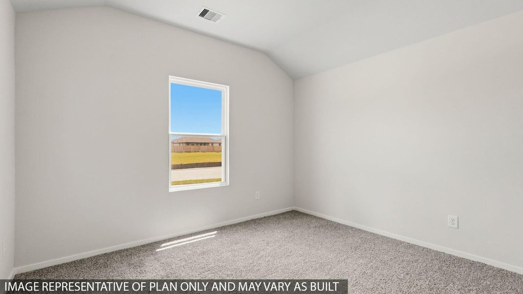 Spacious, unfurnished interior of a new home in Sunterra, Katy (Image 10).