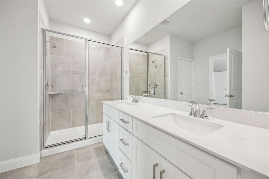 Furnished interior view inside a new home in Bellagio, Forney (Image 9).