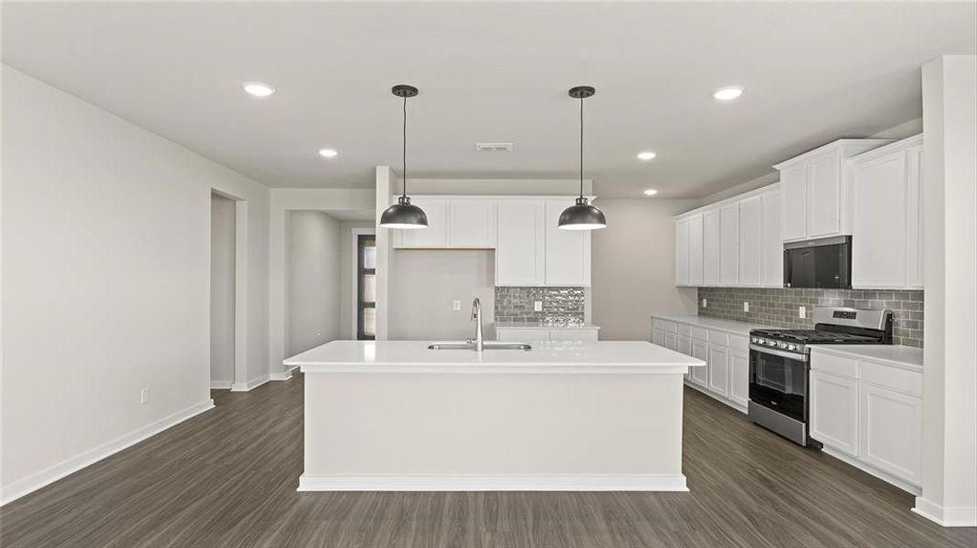 Furnished interior view inside a new home in Providence Commons Sales Phase 1, Aubrey (Image 8). Furnished interior view inside a new home in Providence Commons Sales Phase 1, Aubrey (Image 8).