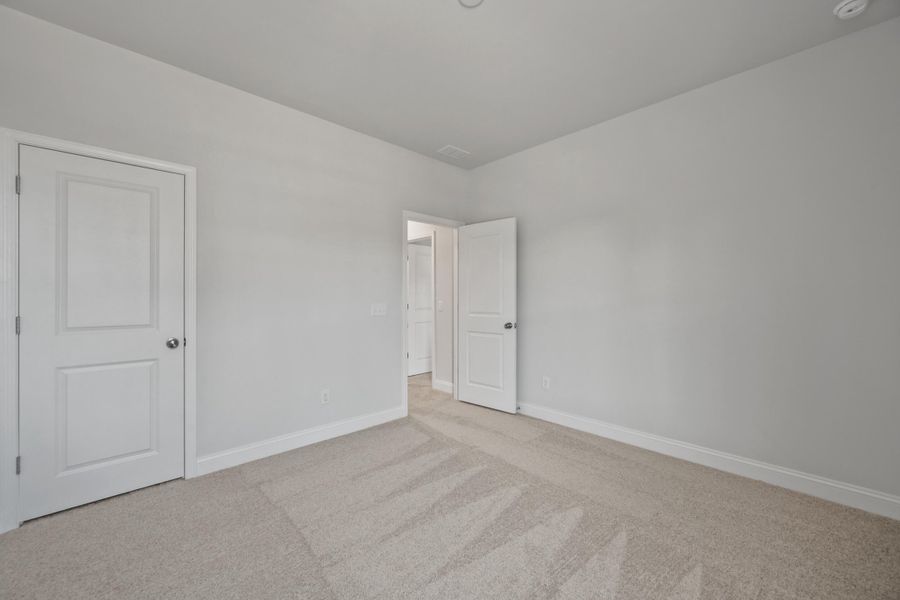 Spacious, unfurnished interior of a new home in Nexton, Summerville (Image 19).