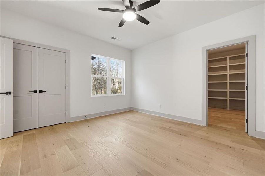 Spacious, unfurnished interior of a new home in , Sugar Hill (Image 26).