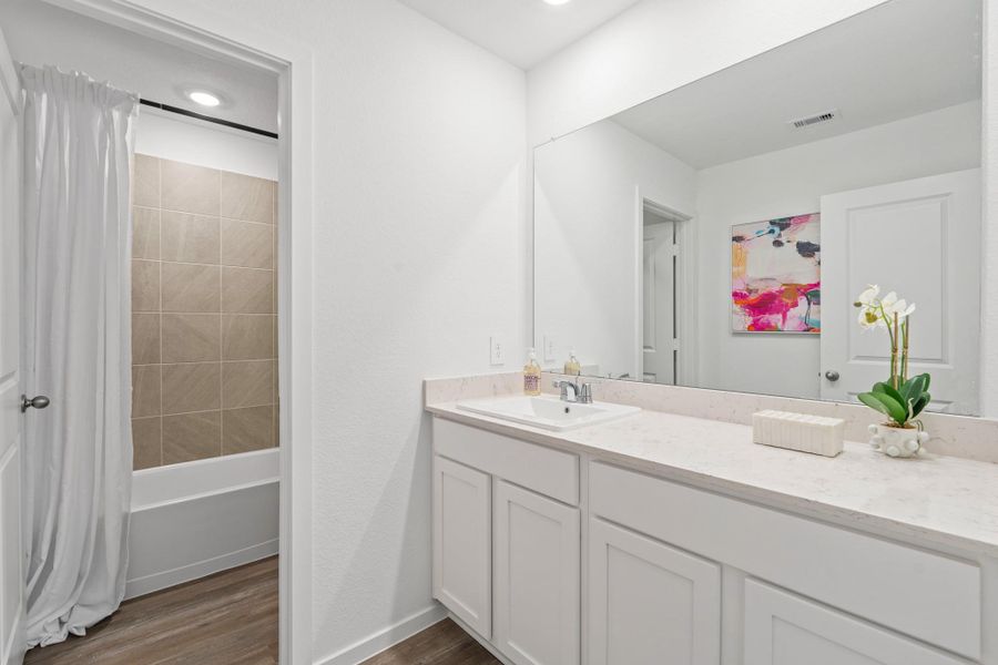 Furnished interior view inside a new home in Chapel Lakes, Montgomery (Image 26).