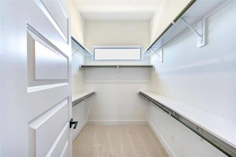 Walk-in closet