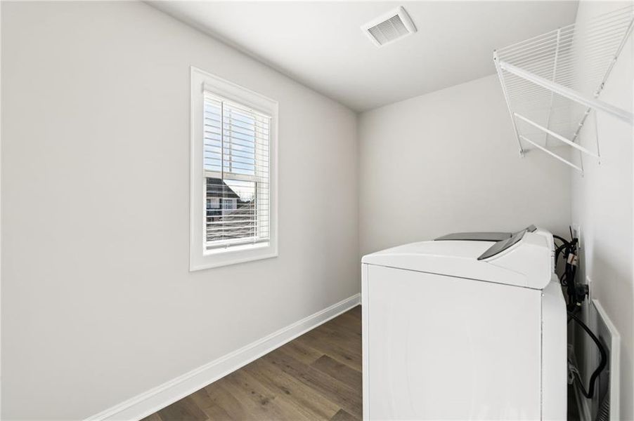 Spacious, unfurnished interior of a new home in River Pointe, Monroe (Image 41).