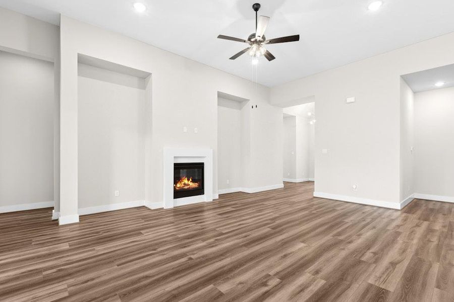 Spacious, unfurnished interior of a new home in Double Eagle Ranch, Cedar Creek (Image 14). Spacious, unfurnished interior of a new home in Double Eagle Ranch, Cedar Creek (Image 14).