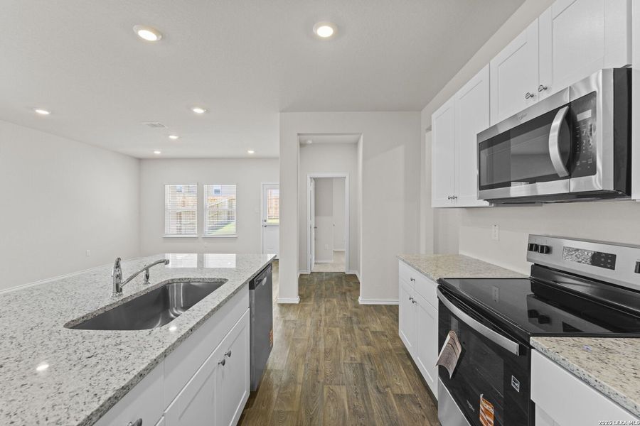 Furnished interior view inside a new home in Laurel Vistas, San Antonio (Image 4). Furnished interior view inside a new home in Laurel Vistas, San Antonio (Image 4).