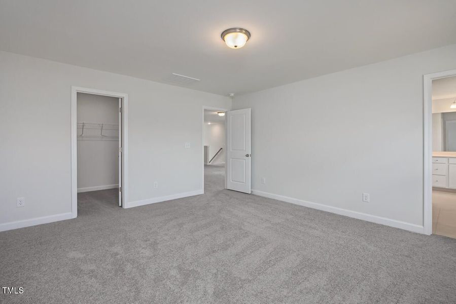 Spacious, unfurnished interior of a new home in Gregory Village, Lillington (Image 67). Spacious, unfurnished interior of a new home in Gregory Village, Lillington (Image 67).