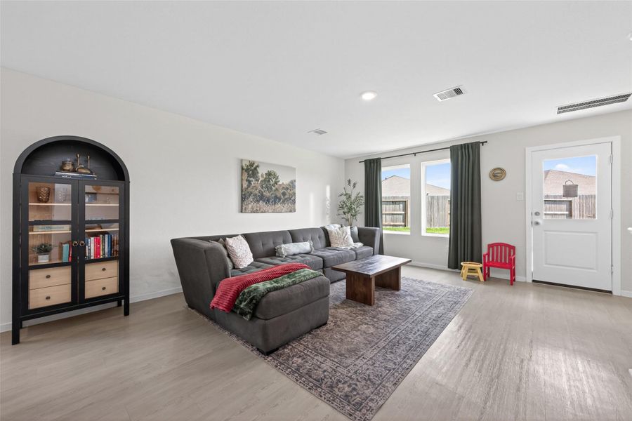 Furnished interior view inside a new home in Anniston, Katy (Image 6).