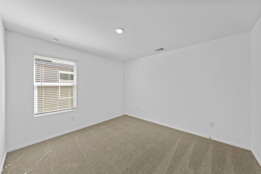 Spacious, unfurnished interior of a new home in Sunset Oaks: Ridgepointe Collection, Maxwell (Image 12). Spacious, unfurnished interior of a new home in Sunset Oaks: Ridgepointe Collection, Maxwell (Image 12).