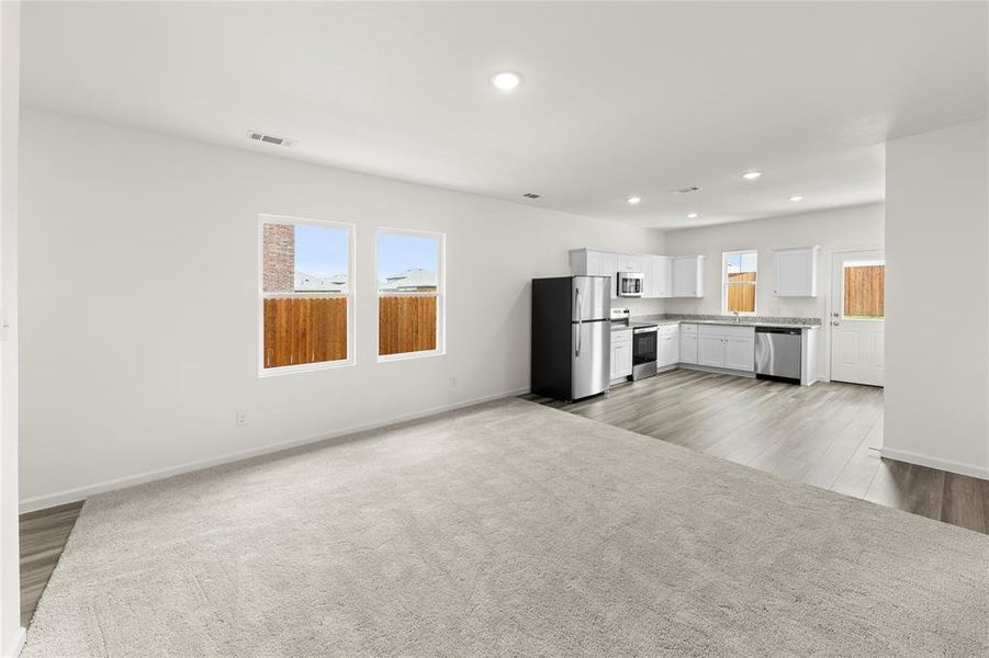 07. 5936 Sahara - Family (3)