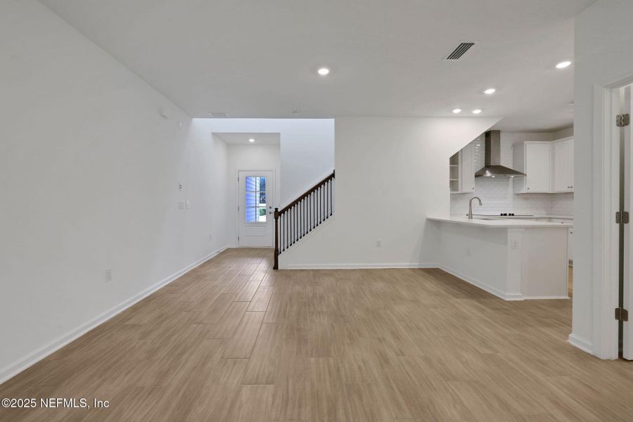 Spacious, unfurnished interior of a new home in The Hammock at Palm Harbor, Palm Coast (Image 13).