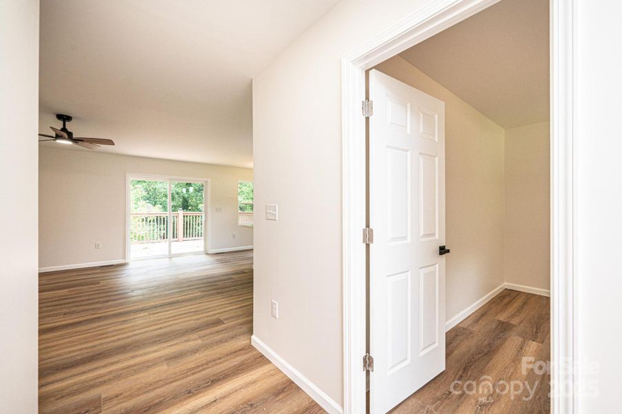 Spacious, unfurnished interior of a new home in , Hickory (Image 19).