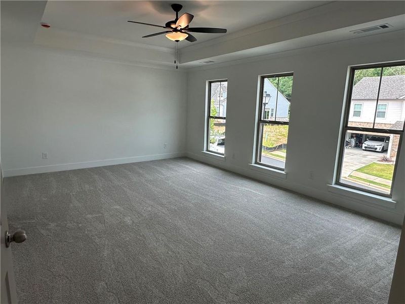 Spacious, unfurnished interior of a new home in , Buford (Image 14).