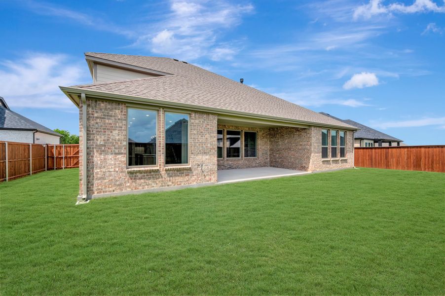 Exterior details and patio area of a home in Bridgewater, Midlothian (Image 19).