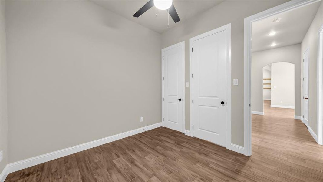 Spacious, unfurnished interior of a new home in , Chico (Image 29).