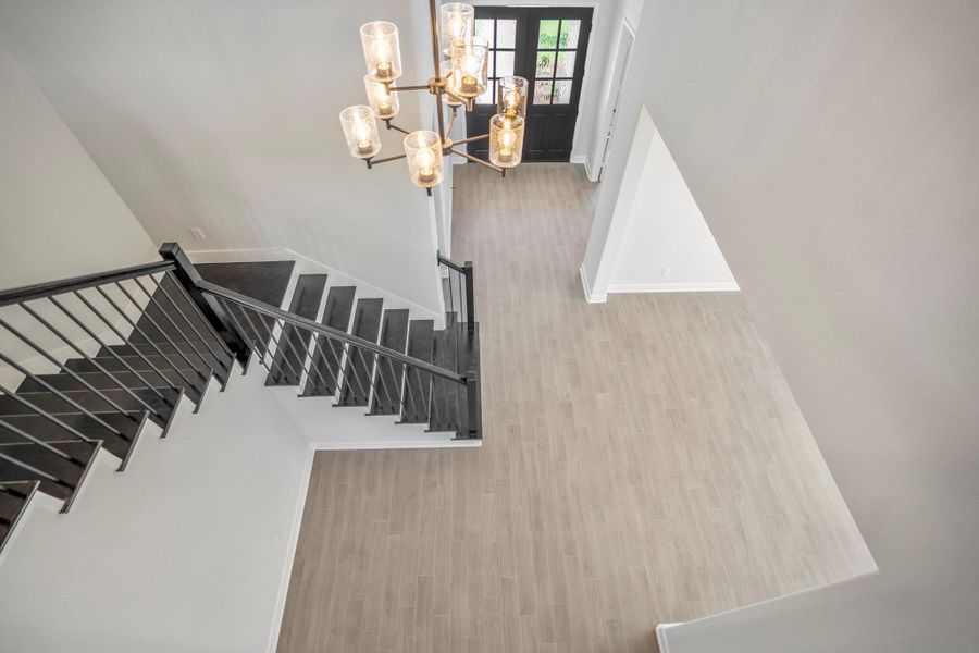 Spacious, unfurnished interior of a new home in Jordan Ranch 70' Lots, Fulshear (Image 23).