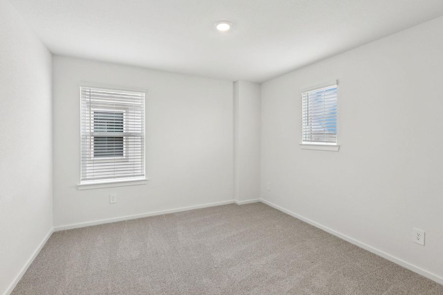 Spacious, unfurnished interior of a new home in Southwinds, Baytown (Image 40). Spacious, unfurnished interior of a new home in Southwinds, Baytown (Image 40).
