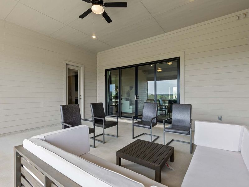 Representative furnished interior of a home built from the The Summerlin A by Davidson Homes LLC in Potranco Oaks, Castroville (Image 32). Representative furnished interior of a home built from the The Summerlin A by Davidson Homes LLC in Potranco Oaks, Castroville (Image 32).