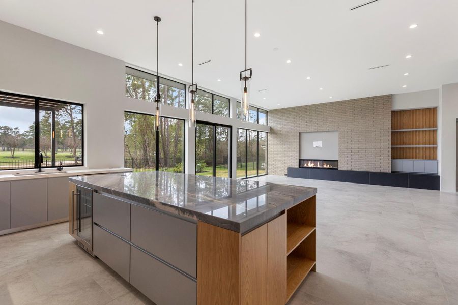 Community amenities in , The Woodlands (Image 45).