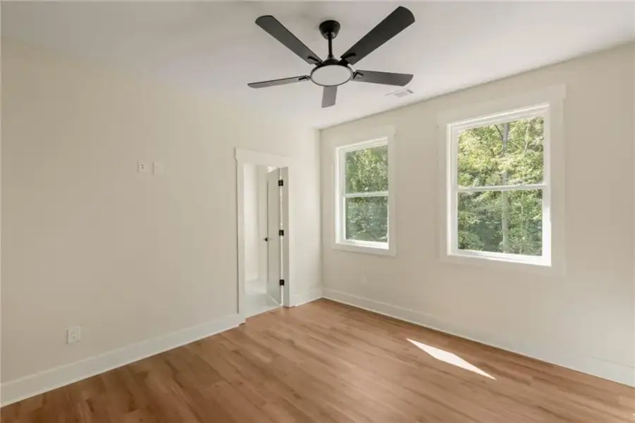 Spacious, unfurnished interior of a new home in , Snellville (Image 21). Spacious, unfurnished interior of a new home in , Snellville (Image 21).