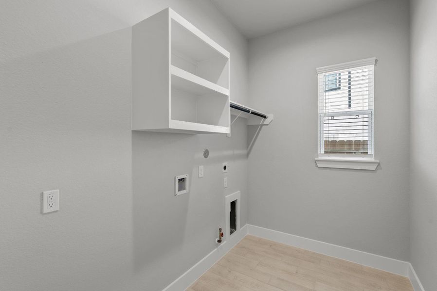 Spacious, unfurnished interior of a new home in Beacon Hill, Waller (Image 18).