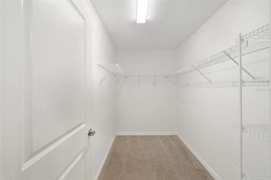 Spacious, unfurnished interior of a new home in , The Villages (Image 17).