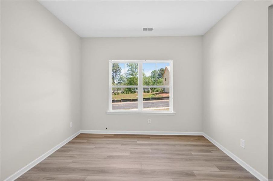 Spacious, unfurnished interior of a new home in Summerfield Place, Carrollton (Image 20).