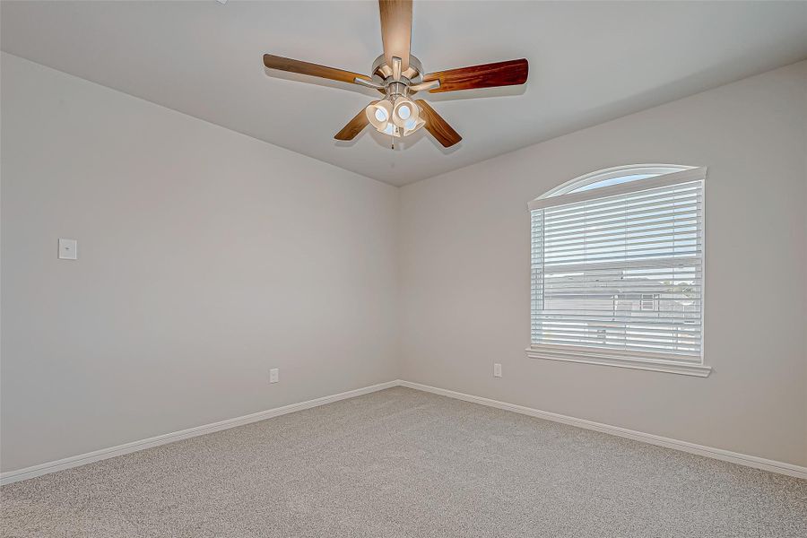 Spacious, unfurnished interior of a new home in Mill Creek Trails, Magnolia (Image 41).