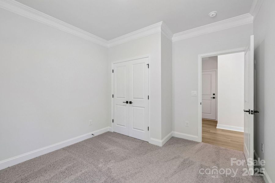 Spacious, unfurnished interior of a new home in Falls Cove, Troutman (Image 38).