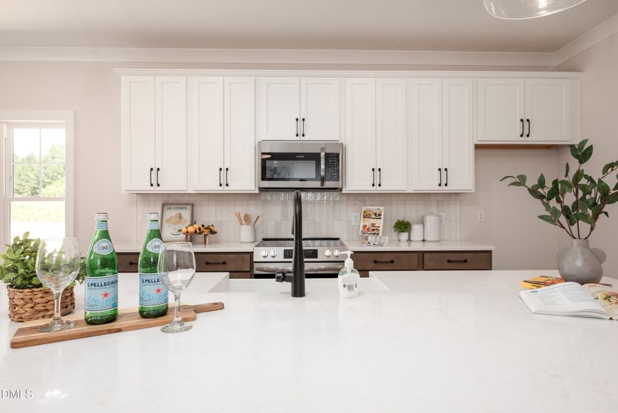 2275 Peachtree-42-8