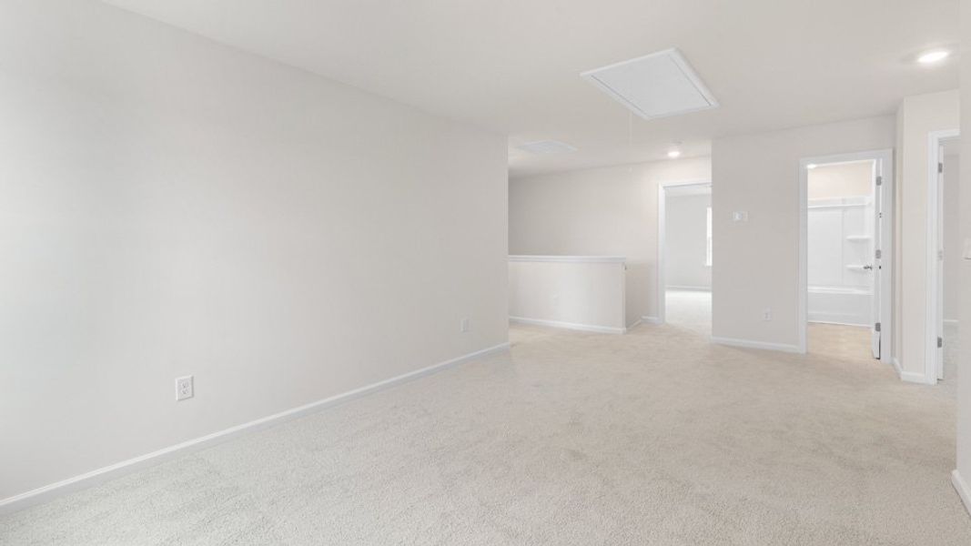 Spacious, unfurnished interior of a new home in Cambridge Park, Mebane (Image 23).