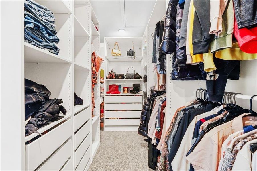Close-up of interior finishes inside a home in , Loganville (Image 23).