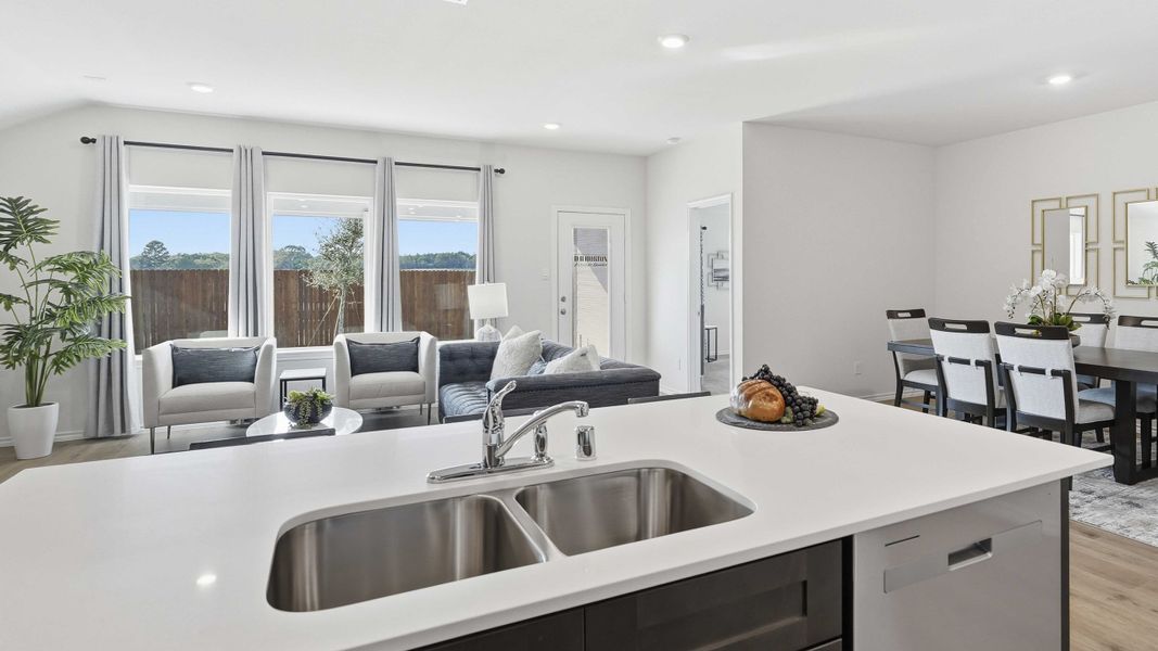 Furnished interior view inside a new home in Blaire Lake, Tyler (Image 6).