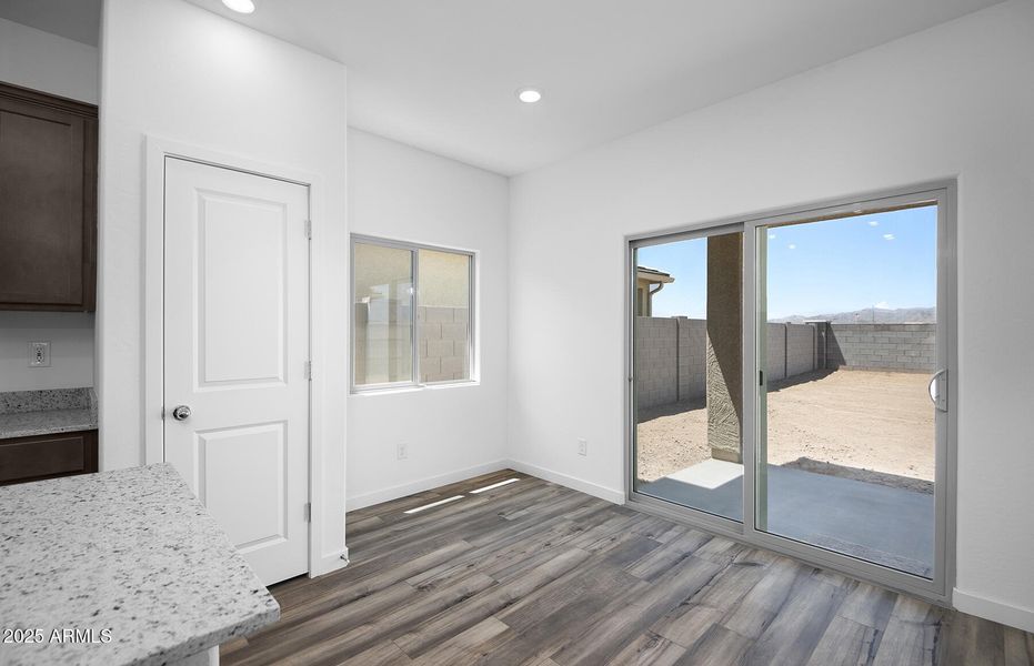 Southwest_Ash_A_R_011 Southwest_Ash_A_R_011