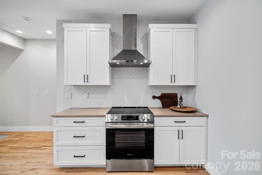 Stainless-Steel Appliance Package Stainless-Steel Appliance Package