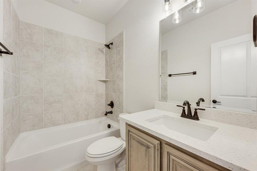 Furnished interior view inside a new home in Liberty, Melissa (Image 10). Furnished interior view inside a new home in Liberty, Melissa (Image 10).