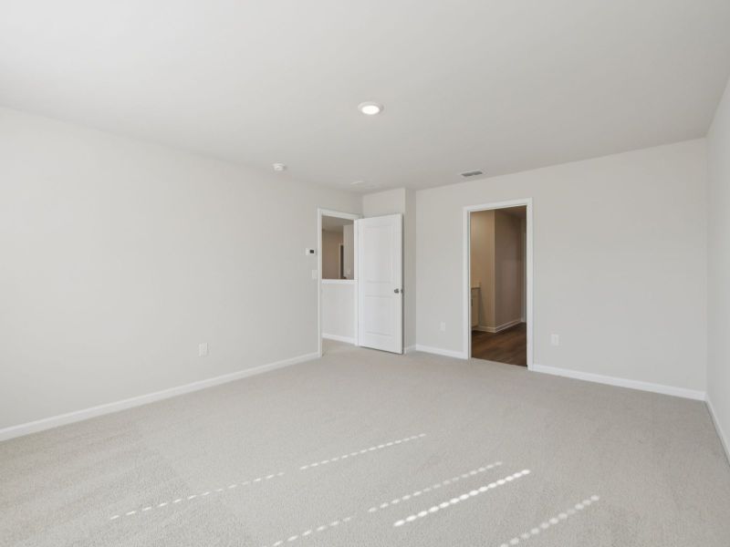 Spacious, unfurnished interior of a new home in Preserve at Mountain Creek, Pendergrass (Image 17).