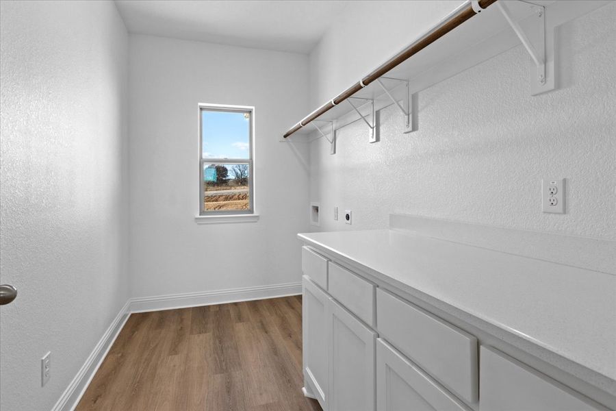 Image 36 of a home in Honeysuckle Ranch.