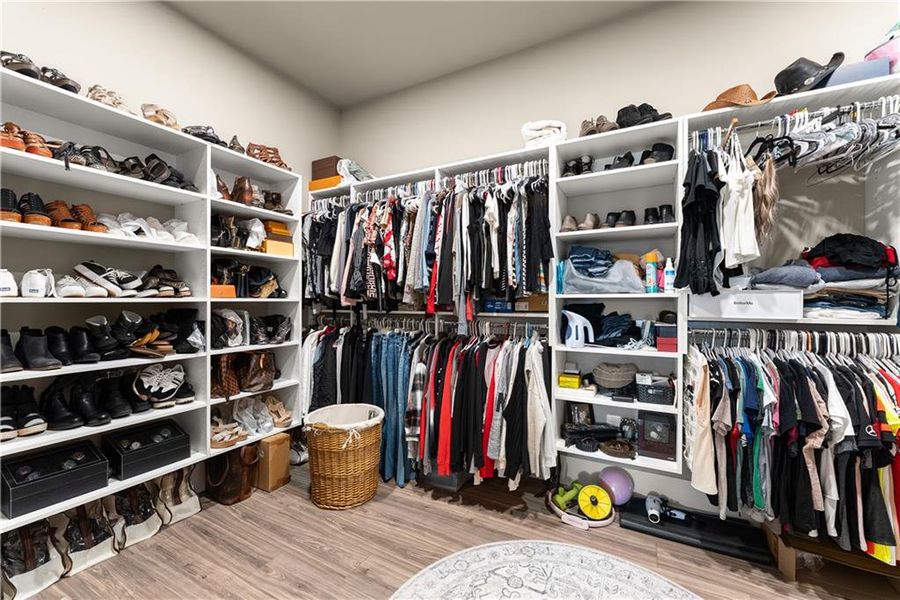 Close-up of interior finishes inside a home in , Dawsonville (Image 20).