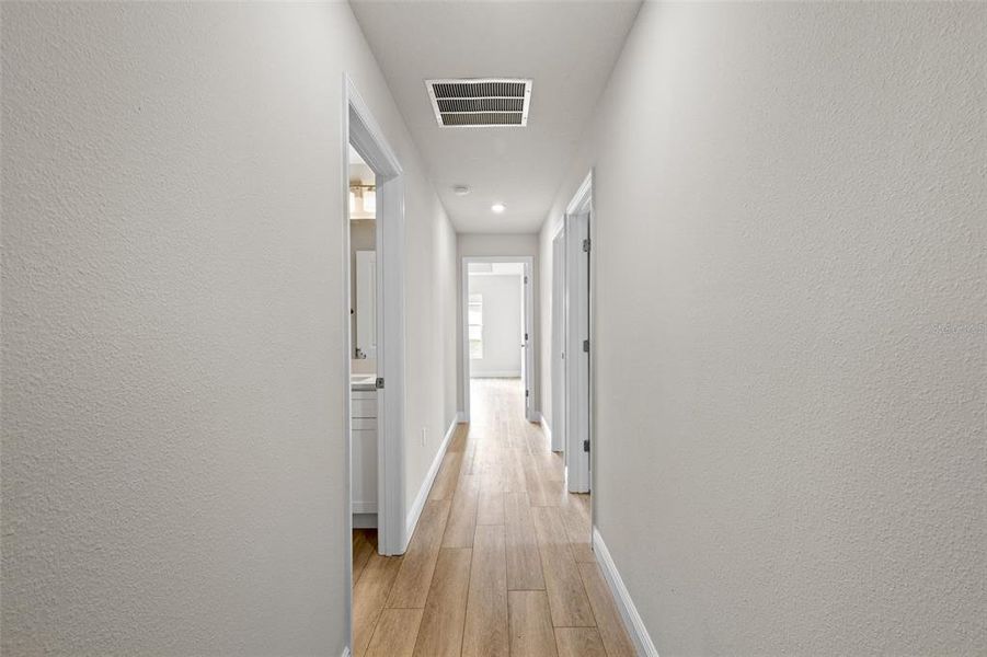 Spacious, unfurnished interior of a new home in SummerCrest, Ocala (Image 26).